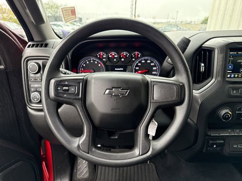 Used 2019 Chevrolet Silverado 1500 Custom Trail Boss w/ Custom Convenience Package image 16