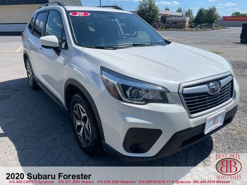 Used 2020 Subaru Forester Premium image 1