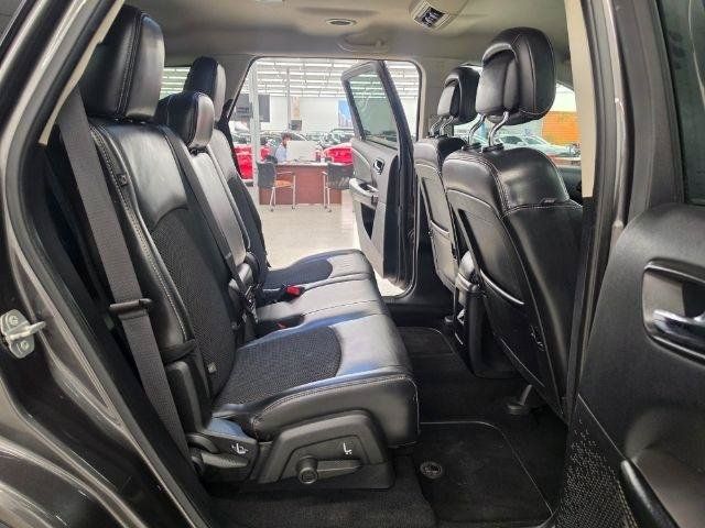 Used 2018 Dodge Journey Crossroad FWD image 29
