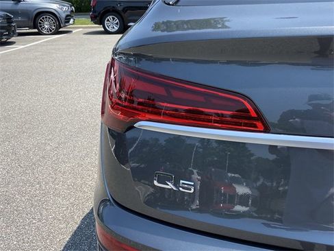 Used 2023 Audi Q5 2.0T Premium Plus w/ Premium Plus Package image 32