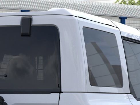 New 2025 Ford Bronco Badlands w/ Sasquatch Package image 25