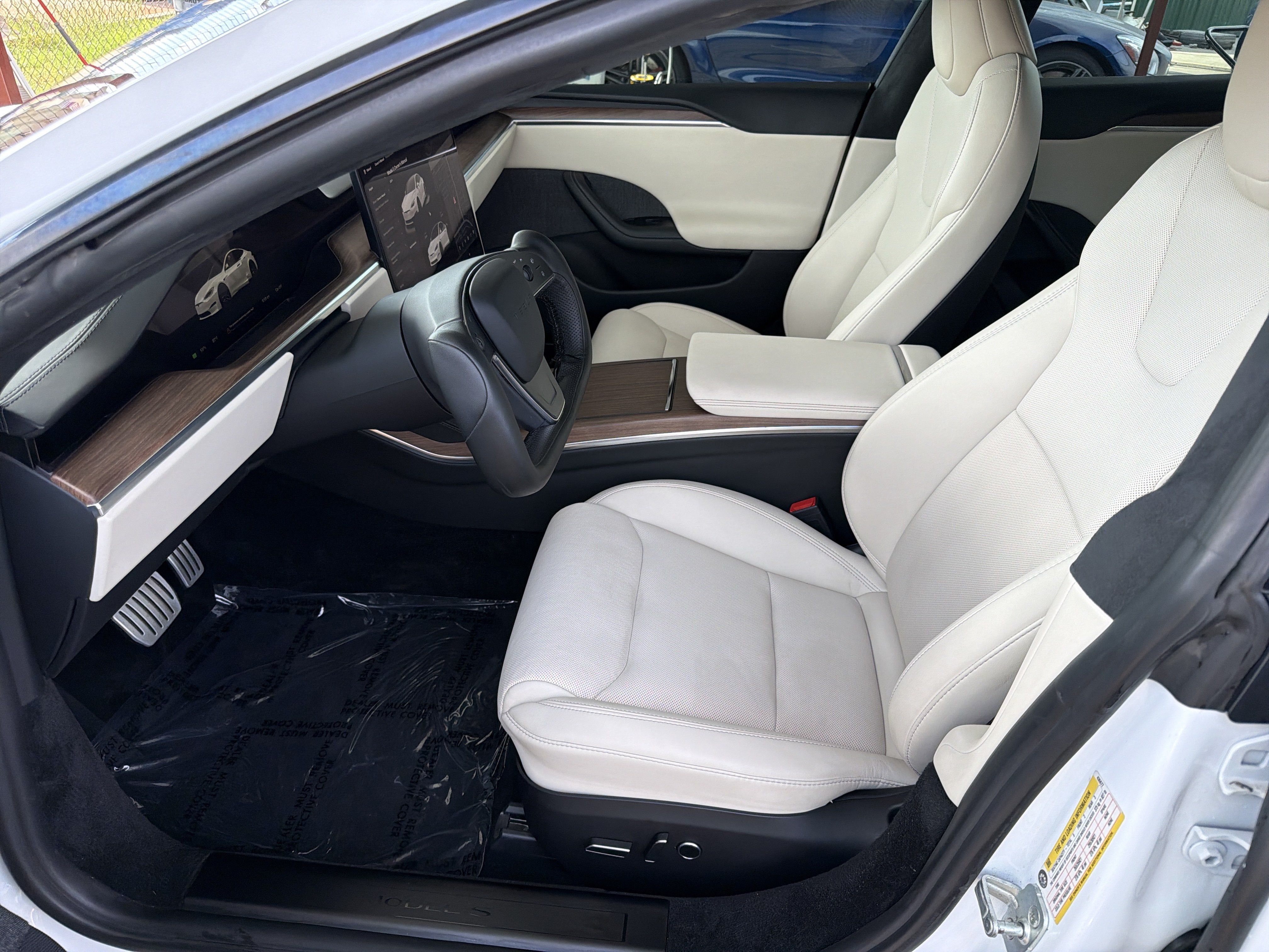 Used 2021 Tesla Model S Long Range AWD/4WD image 2