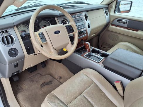 Used 2010 Ford Expedition Eddie Bauer image 12