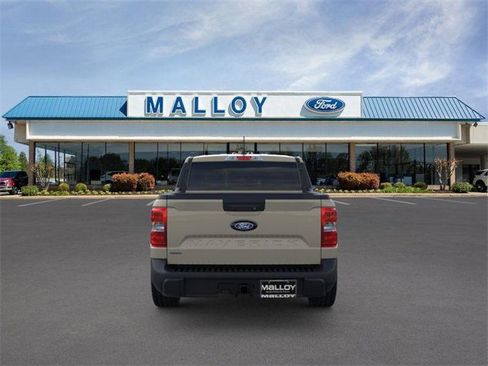 New 2025 Ford Maverick XLT w/ Equipment Group 301A image 5