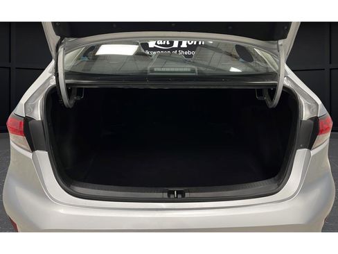 Used 2024 Toyota Corolla LE image 34