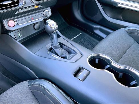 Used 2025 Ford Mustang Coupe image 17