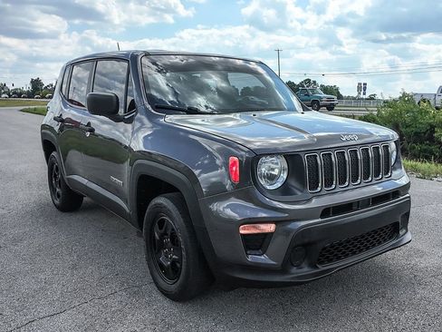 Used 2019 Jeep Renegade Sport image 36
