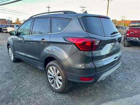Used 2019 Ford Escape SEL AWD/4WD image 9
