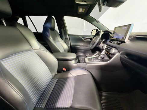 Used 2022 Toyota RAV4 XSE image 31