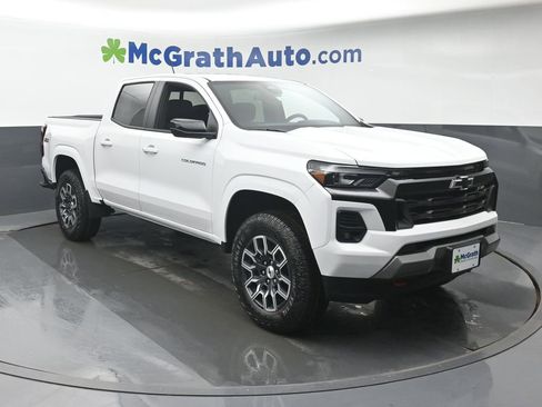 New 2026 Chevrolet Colorado Z71 w/ Z71 Convenience Package 2 AWD/4WD image 2