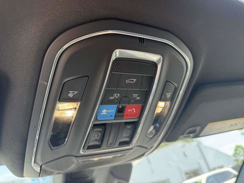 Certified 2024 Jeep Grand Cherokee Altitude AWD/4WD image 28