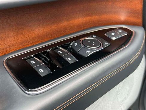 Used 2024 Lincoln Navigator Black Label AWD/4WD image 20