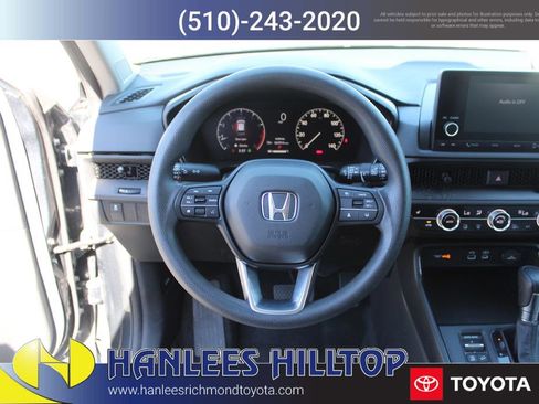 Used 2024 Honda CR-V EX image 17