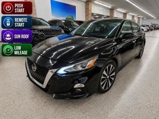 Used 2019 Nissan Altima 2.5 SL FWD video 1