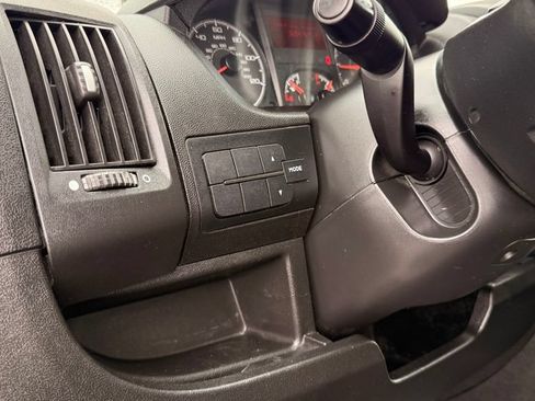 Used 2015 RAM ProMaster 1500 FWD image 22
