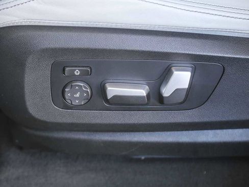 Certified 2023 BMW X5 xDrive40i w/ M Sport Package image 18