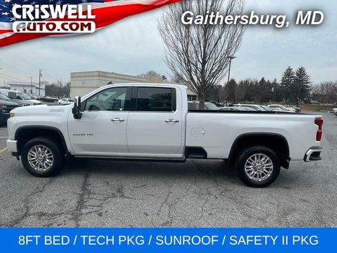 Used 2022 Chevrolet Silverado 2500 High Country w/ Technology Package image 3