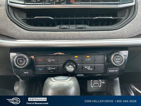 Used 2022 Jeep Compass Latitude AWD/4WD image 19