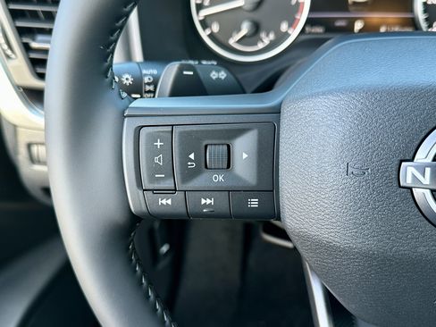 New 2026 Nissan Rogue SV AWD/4WD image 22