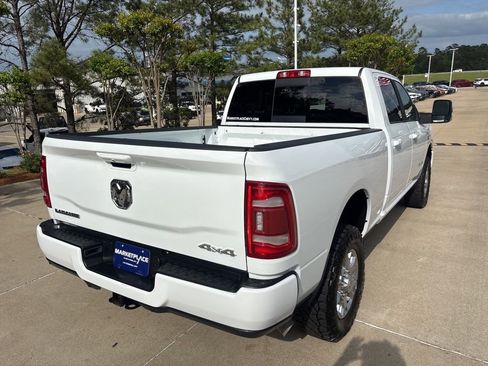 Used 2024 RAM 2500 Laramie AWD/4WD image 13