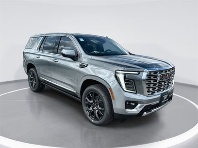 New 2026 GMC Yukon Denali w/ Sun & Power Step Package
