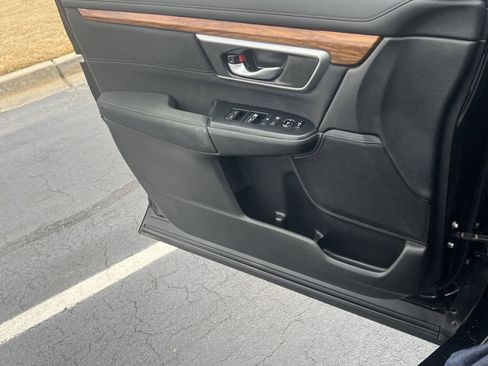 Used 2021 Honda CR-V EX image 18