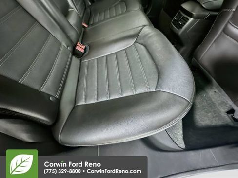 Used 2015 Ford Fusion SE w/ Equipment Group 202A FWD image 29