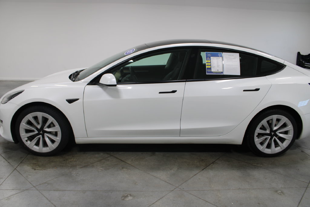 Used 2023 Tesla Model 3 Standard Range RWD image 6