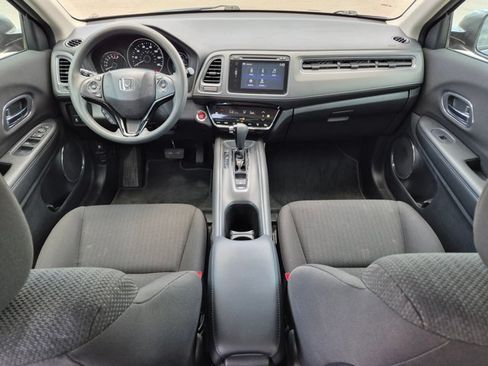 Used 2017 Honda HR-V EX image 18
