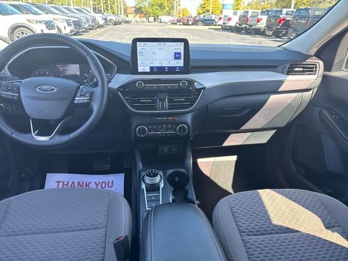 Used 2022 Ford Escape SE w/ Convenience Package image 17