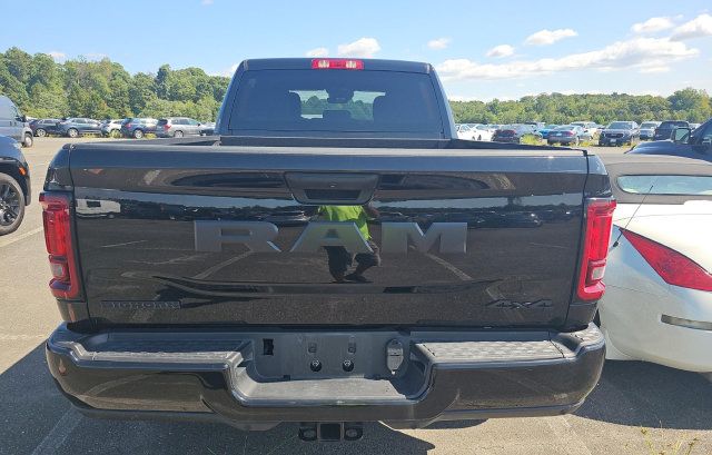 Used 2025 RAM 2500 Big Horn AWD/4WD image 5