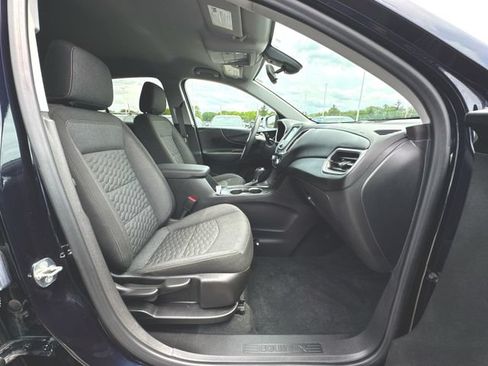 Used 2020 Chevrolet Equinox LT AWD/4WD image 27