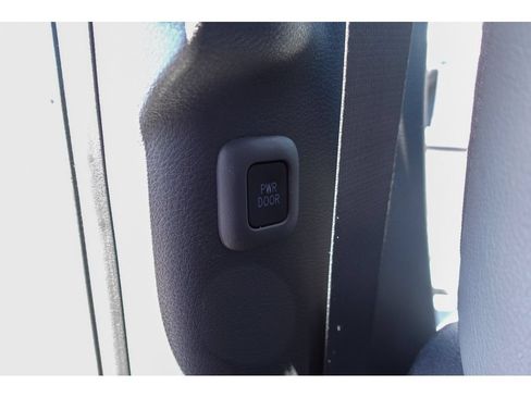 Certified 2023 Toyota Sienna Limited AWD/4WD image 32