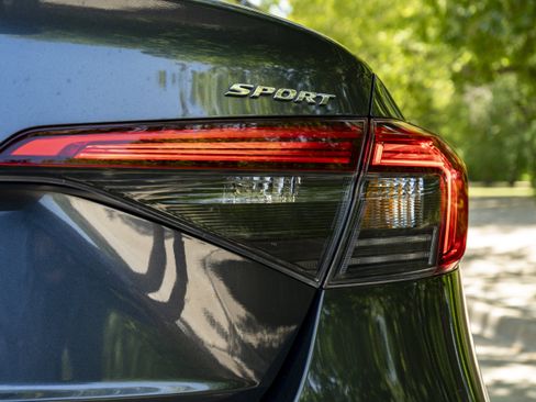 Used 2024 Honda Civic Sport image 13