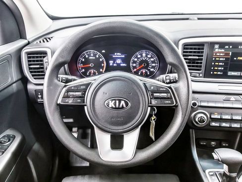 Used 2022 Kia Sportage LX FWD image 19