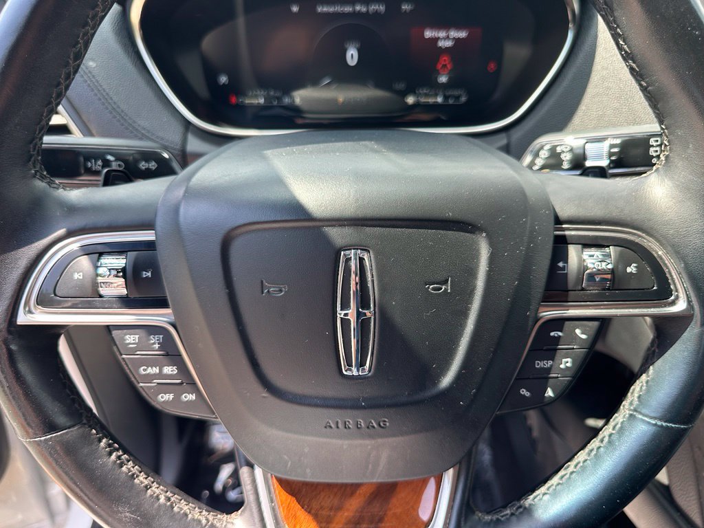 Used 2019 Lincoln Nautilus Reserve FWD image 26