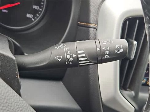 Used 2019 GMC Terrain SLT image 26