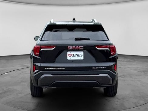 New 2027 GMC Terrain Elevation w/ Elevation Premium Package AWD/4WD image 7