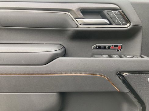 New 2026 GMC Sierra 1500 AT4 w/ AT4 Premium Package AWD/4WD image 29
