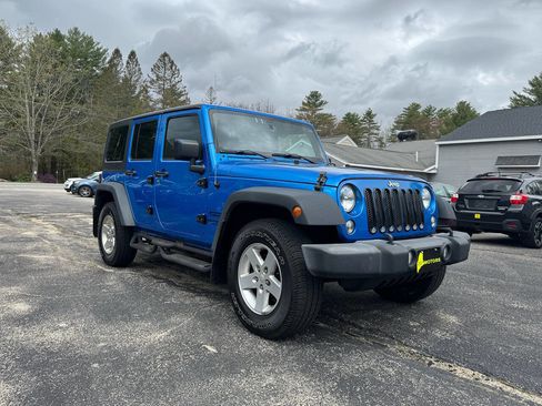 Used 2016 Jeep Wrangler Unlimited Sport w/ Quick Order Package 24S AWD/4WD image 7