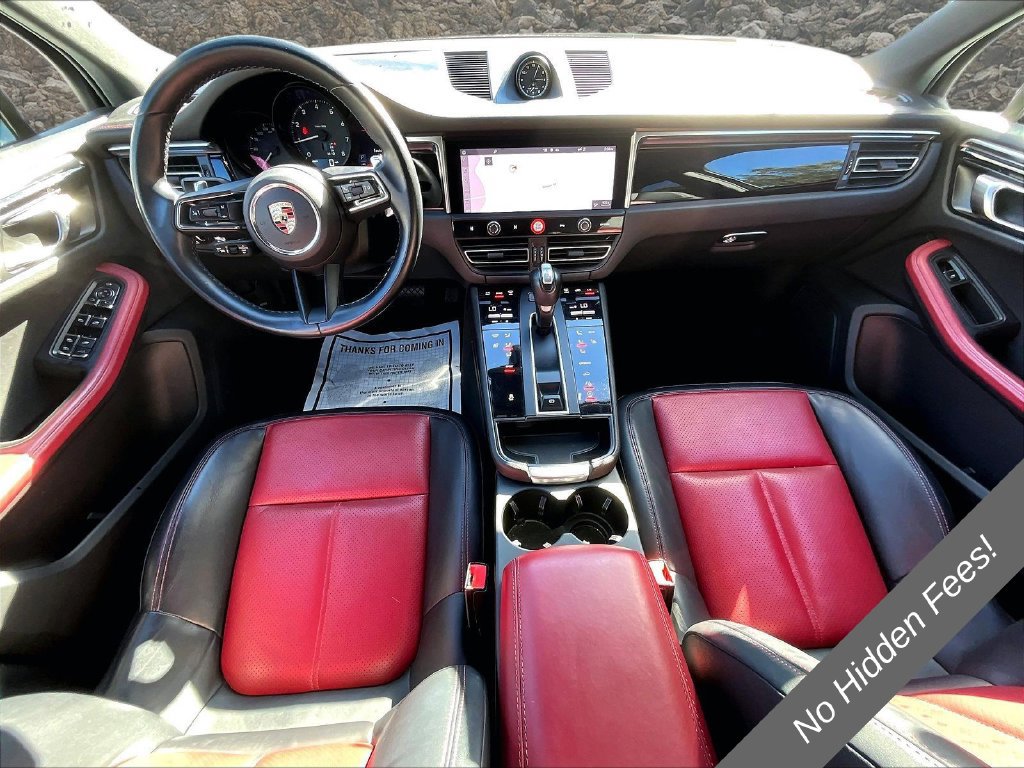 Used 2023 Porsche Macan Turbo AWD/4WD image 13