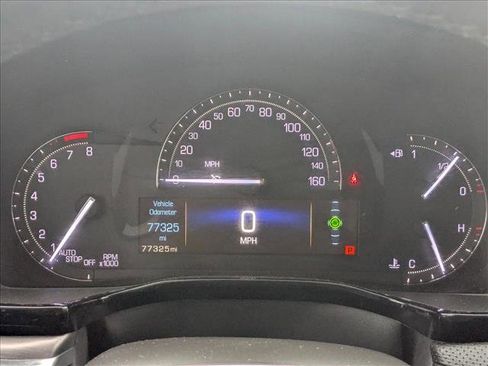 Used 2017 Cadillac XT5 Luxury image 9