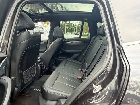 Used 2024 BMW X3 sDrive30i w/ Convenience Package RWD image 11