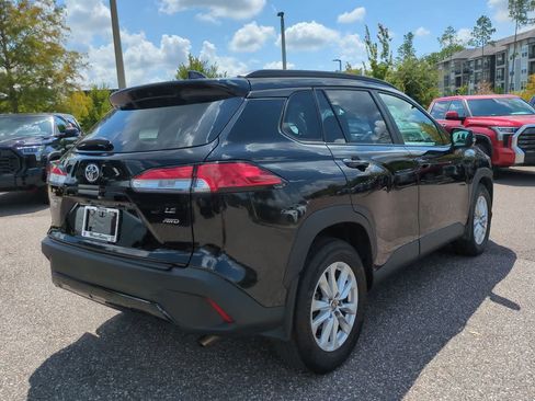 Certified 2023 Toyota Corolla Cross LE AWD/4WD image 6