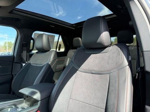 New 2026 Ford Explorer ST AWD/4WD image 16