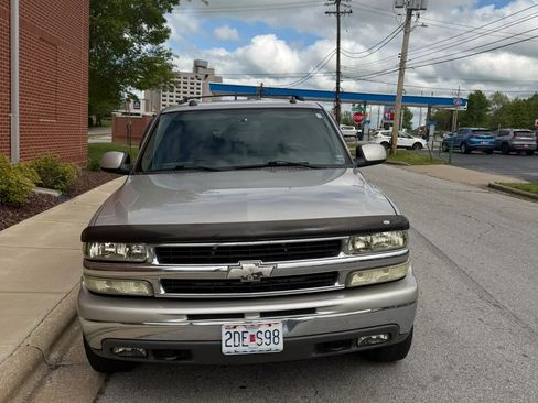 Used 2004 Chevrolet Tahoe LT w/ LT Preferred Equipment Group AWD/4WD image 7