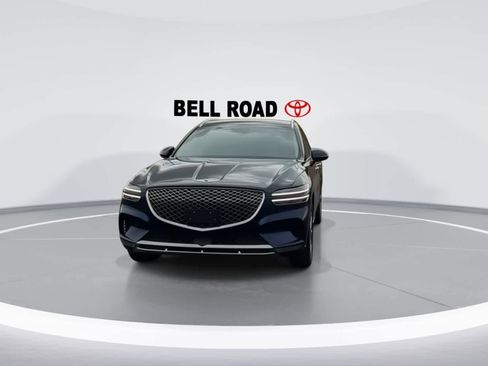 Used 2025 Genesis GV70 2.5T image 3