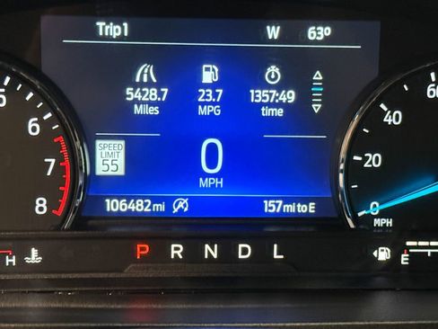 Used 2021 Ford Explorer XLT w/ Equipment Group 202A AWD/4WD image 68