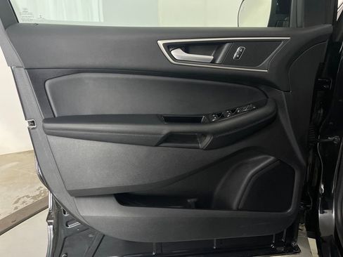 Used 2019 Ford Edge SEL w/ Equipment Group 201A AWD/4WD image 26