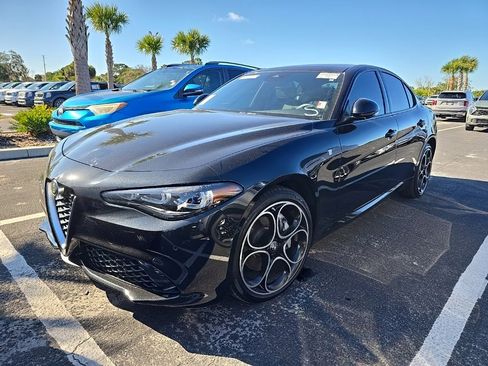 Used 2024 Alfa Romeo Giulia Ti w/ Active Assist Plus Package image 3